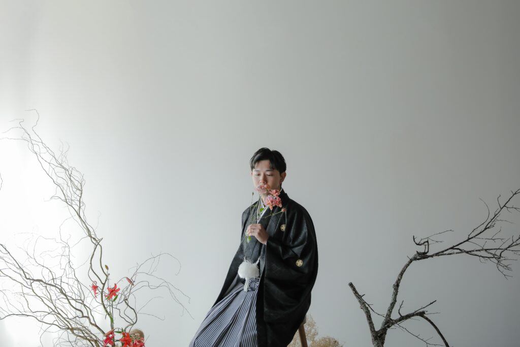 型にはまらない、自由で自然体な和装フォトウエディング。白無垢姿でこぼれる柔らかな
笑顔の一枚 | IN MY LIFE photography