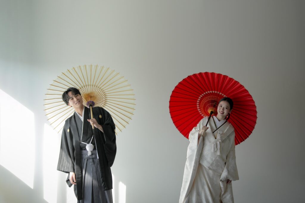 紋付袴と白無垢で寄り添う、穏やかな時間。自分たちらしい距離感で残す、一生ものの和 装写真 | IN MY LIFE photography