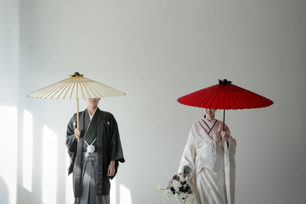 紋付袴と白無垢で寄り添う、穏やかな時間。自分たちらしい距離感で残す、一生ものの和 装写真 | IN MY LIFE photography