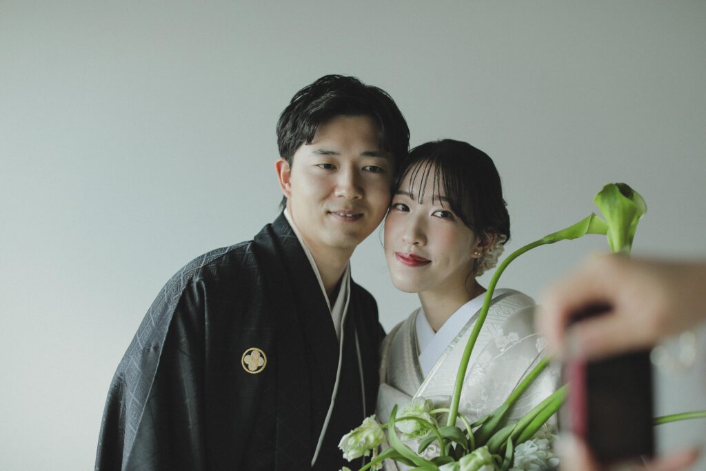 紋付袴と白無垢で寄り添う、穏やかな時間。自分たちらしい距離感で残す、一生ものの和
装写真 | IN MY LIFE photography