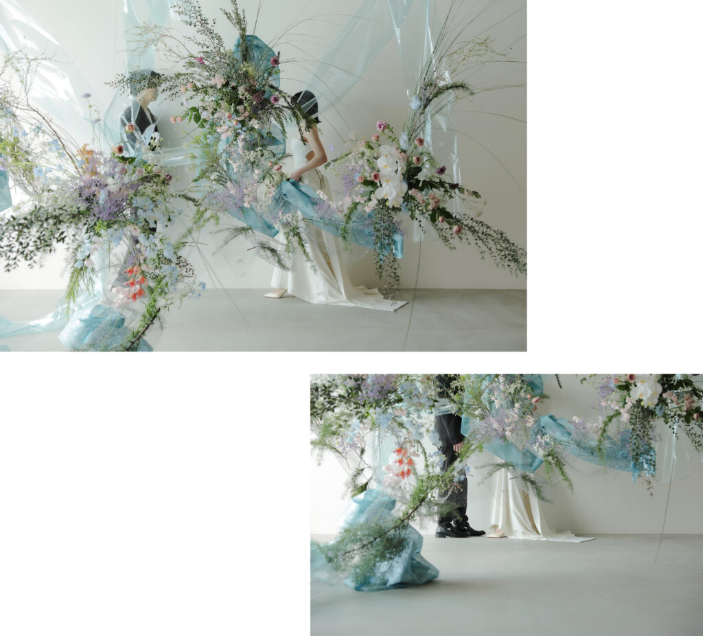 フォトウエディングを彩る上質な花。新郎新婦の美しさを引き立てる、洗練されたアーテ ィスティックな花材の配置の組み写真 | IN MY LIFE photography