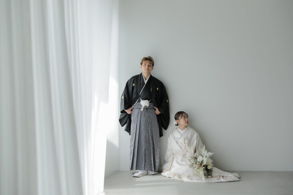 紋付袴と白無垢で寄り添う、穏やかな時間。自分たちらしい距離感で残す、一生ものの和
装写真 | IN MY LIFE photography